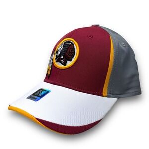 Reebok Washington Redskins NFL Football Structured Flex Hat Cap S/M NWT